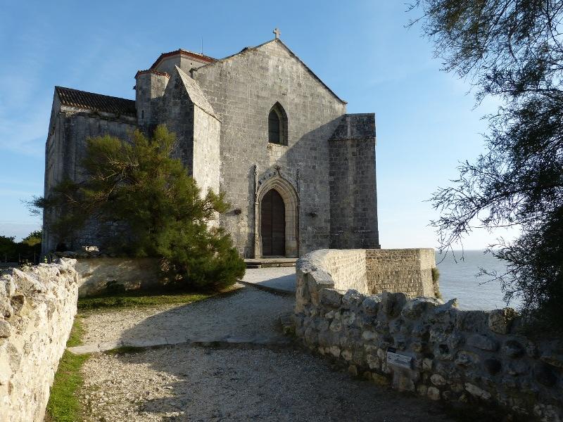 p1040080talmont.jpg